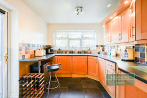 Photo 25- click for photo gallery